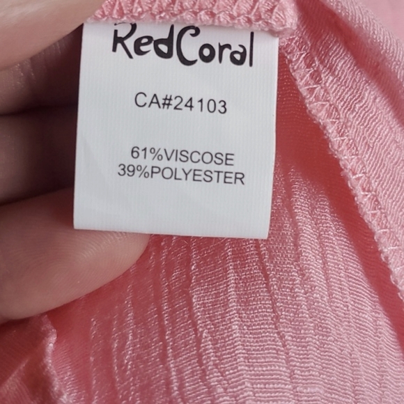 28.  NWT Red Coral Faux Linen Layer Top in Pink - Picture 6 of 6